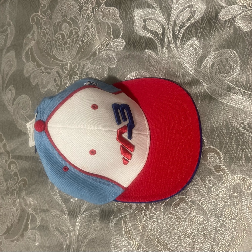 Brand new hat